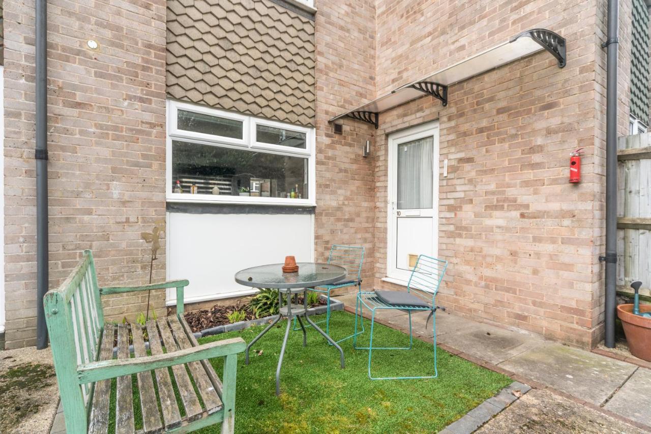 10 Boutique Studio Apartment Near Tube - Quiet Location Little Missenden 外观 照片
